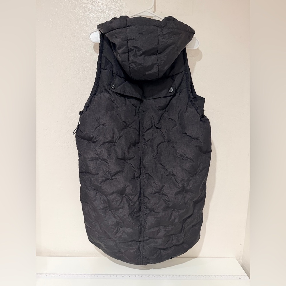Women’s Black Long Hooded Puffer Quilted Vest size L - Picture 3 of 12